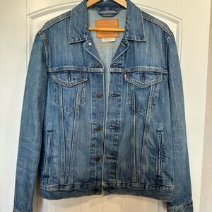 Levi's blue denim jacket #denimjacket #vintage